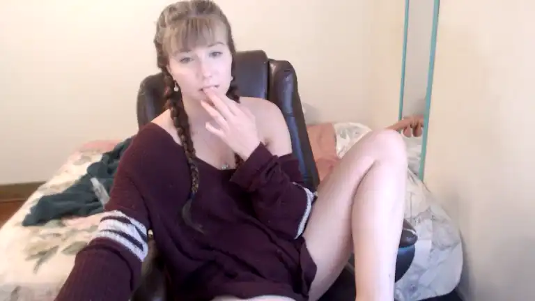 Hannahcloe – [Streamate] Stunning Webcam Recording Girl Alone – 2026-01-14 17:24:02