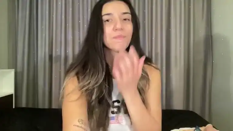 Amberdeltoro – [Streamate] New Video Finger Naughty – 2026-06-21 00:05:23