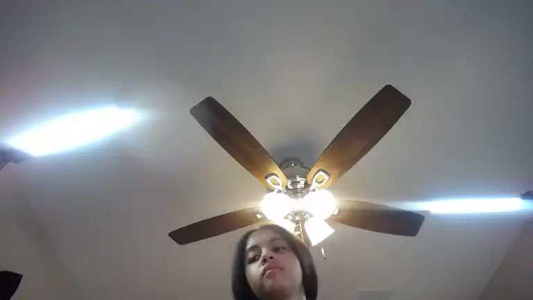 Cynthiatorres – [Streamate] Doggy Dick Sexcam – 2026-04-05 20:31:39