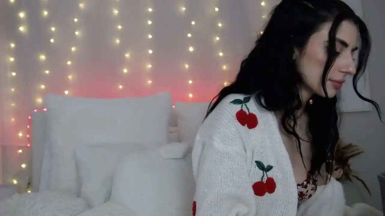 Gigi-belle – [Flirt4free] Sweet Model Playful Webcam – 2025-06-29 16:32:08