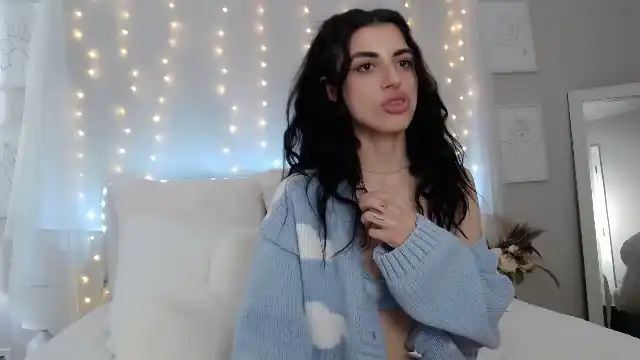 Gigi-belle – [Flirt4free] Sweet Girl Lips Livecam – 2025-03-11 04:27:58