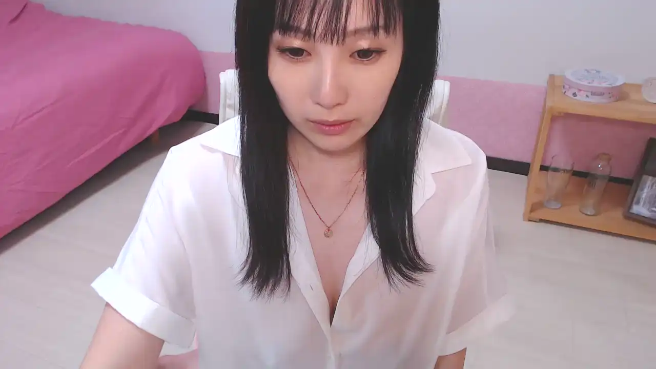 Yunax2 – [Sakuralive] Webcamchat Stream Record Twerking – 2025-06-22 13:49:19