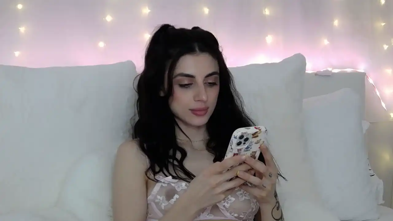 Gigi-belle – [Flirt4free] Young Slut Blowjob Hot Babe Strips – 2026-06-26 12:37:41