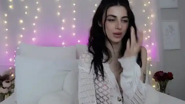 Gigi-belle – [Flirt4free] Young Slut Anal Webcam Model – 2025-11-13 23:50:25