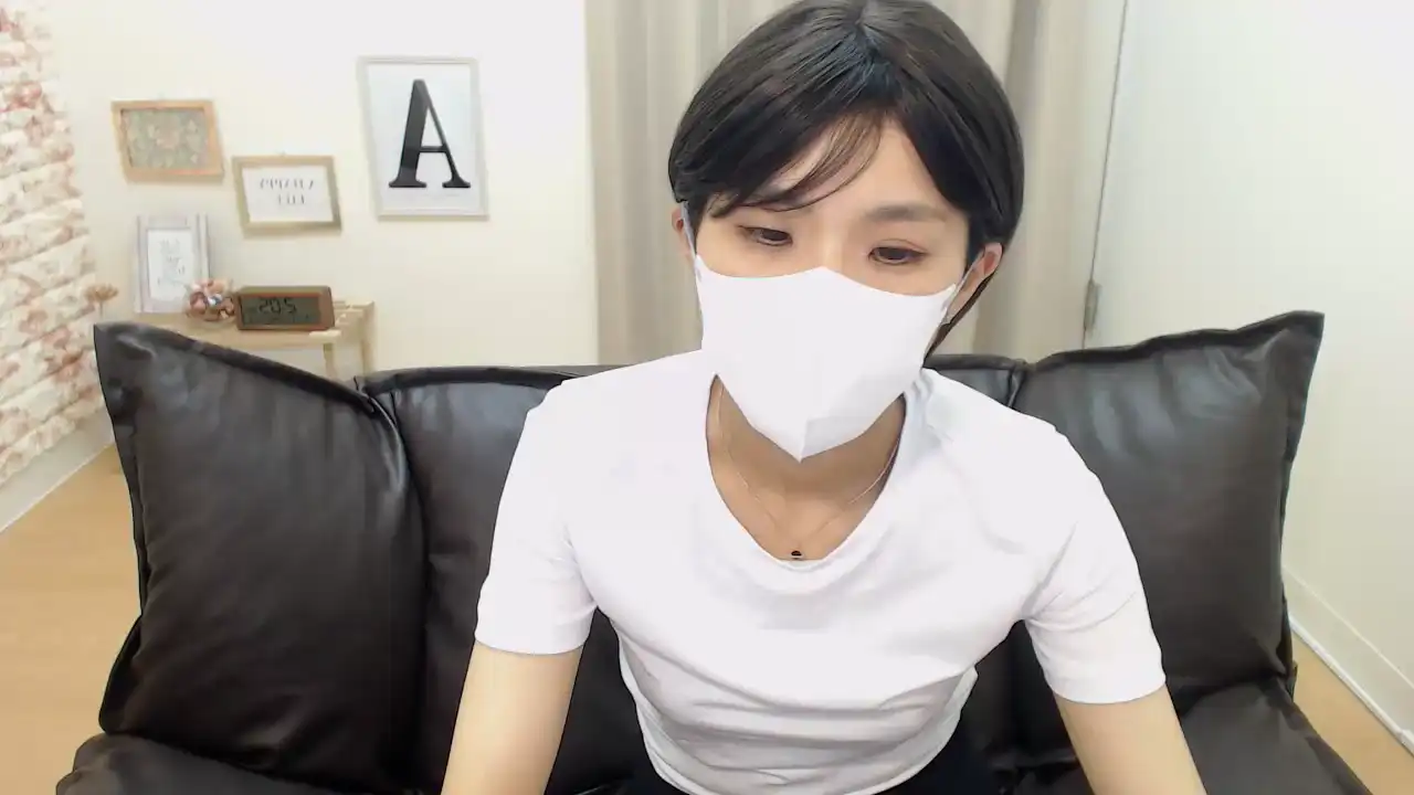Reonaxsx – [Sakuralive] Private Video Masturbation Cute Webcam Girl – 2026-02-24 16:35:54
