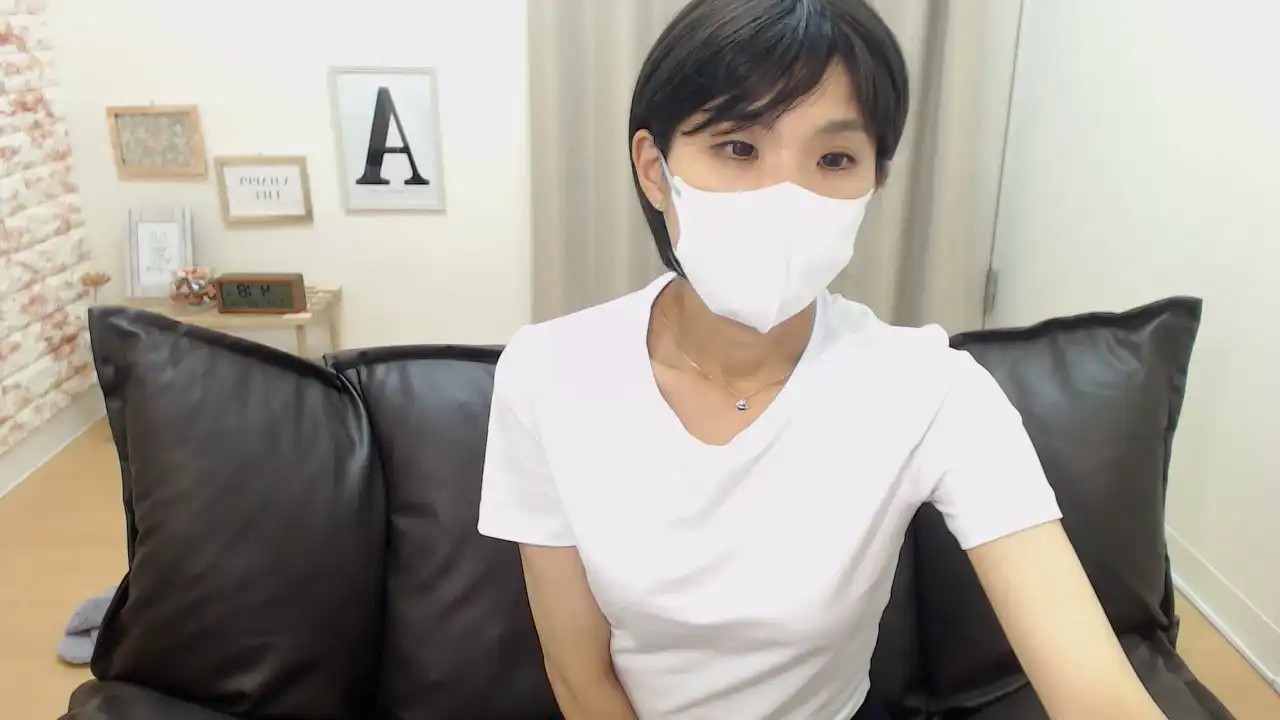 Reonaxsx – [Sakuralive] Home Alone Rubbing Pussy Babe – 2026-03-02 05:46:37