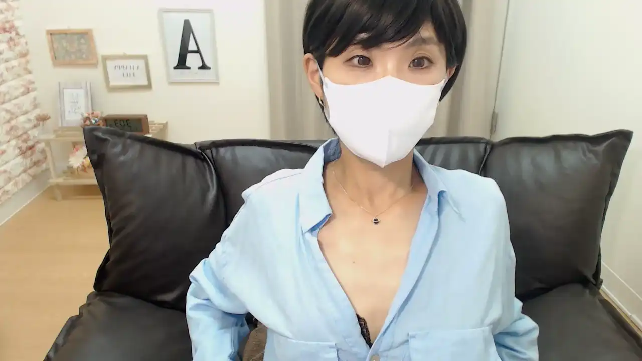 Reonaxsx – [Sakuralive] Friendly Cute Webcam Girl Roleplay – 2025-12-01 10:20:41