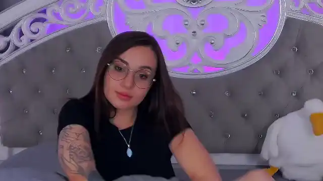 Melissa-fumero – [Flirt4free] Pussy Party Live Show – 2025-05-09 17:56:11
