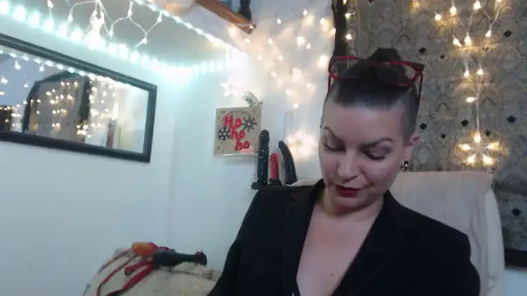 Theeladykatrina – [Streamate] Prostitetus Erotic Twerking – 2026-01-09 06:22:25