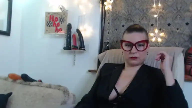 Theeladykatrina – [Streamate] Adult Recording Multi Goal Show – 2025-12-28 20:34:24