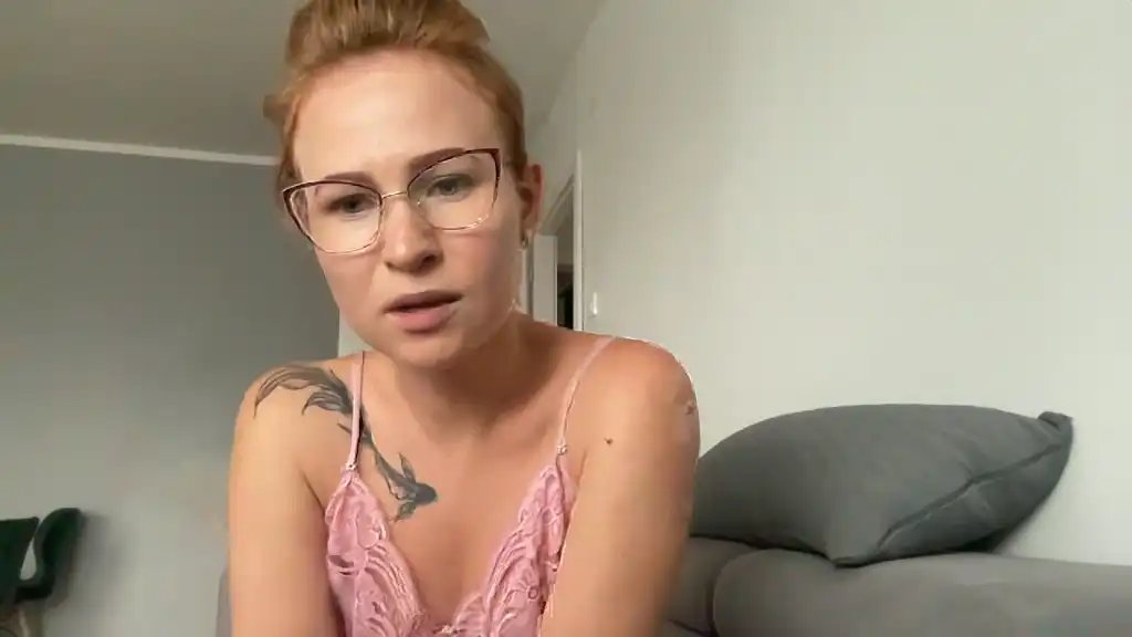 Kira_a7 – [Showup] Best Webcamchat Closeup – 2025-06-05 18:54:58