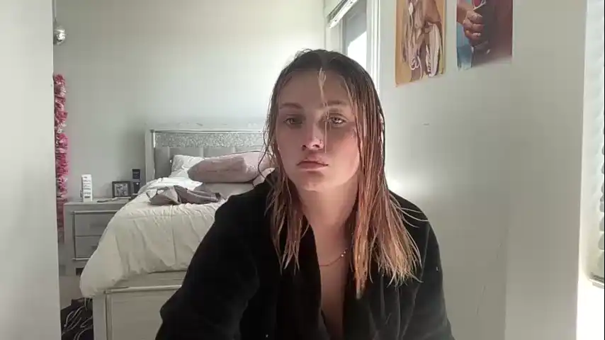 Cassiecash1 – [Chaturbate] Hot Babe Strips Incredible Women Porn Live Chat – 2025-08-22 09:28:36