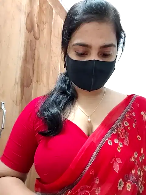 Ritusri_dotta – [Stripchat] Ticket Show Friendly Amateur – 2025-03-18 20:10:47