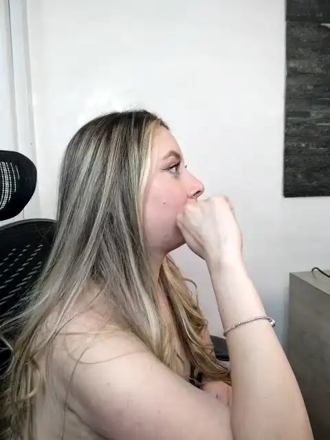 Jannelowry – [Xlovecam] Multi Goal Show Licking Fuck Her Hard – 2026-07-06 23:35:37