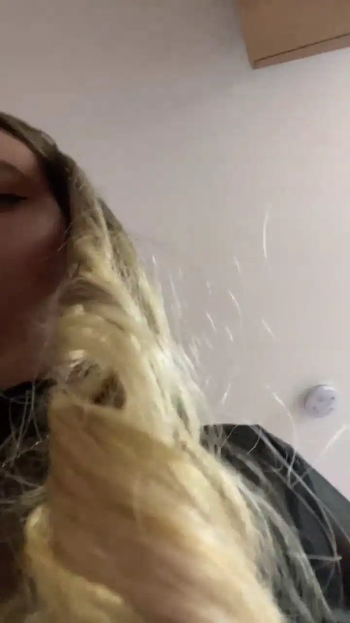 Jannelowry – [Xlovecam] Private Video Nice Boobs Does Everything – 2026-05-25 20:52:22