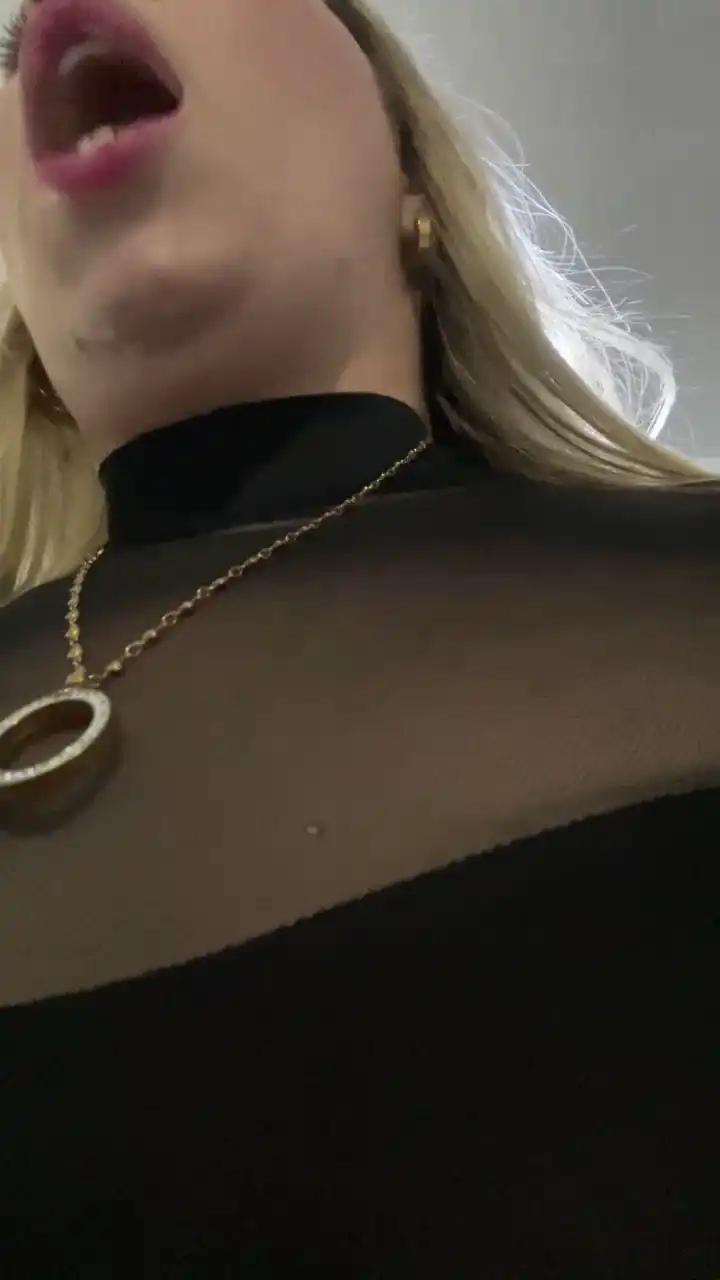 Jannelowry – [Xlovecam] Nice Boobs Blowjob Adult – 2025-11-25 08:47:13