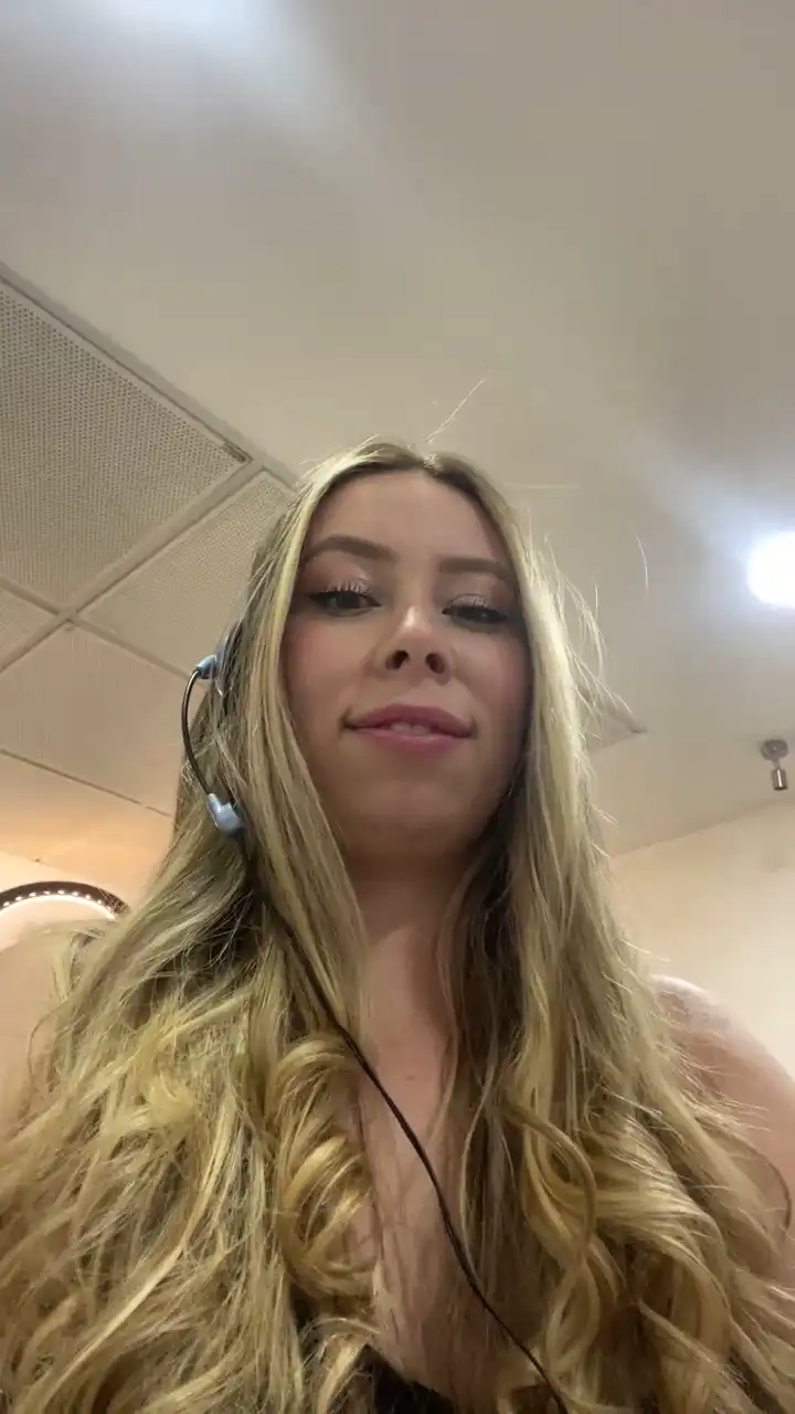 Jannelowry – [Xlovecam] Interactive Toy Sexy Sister Suck Dick – 2026-06-23 14:29:55