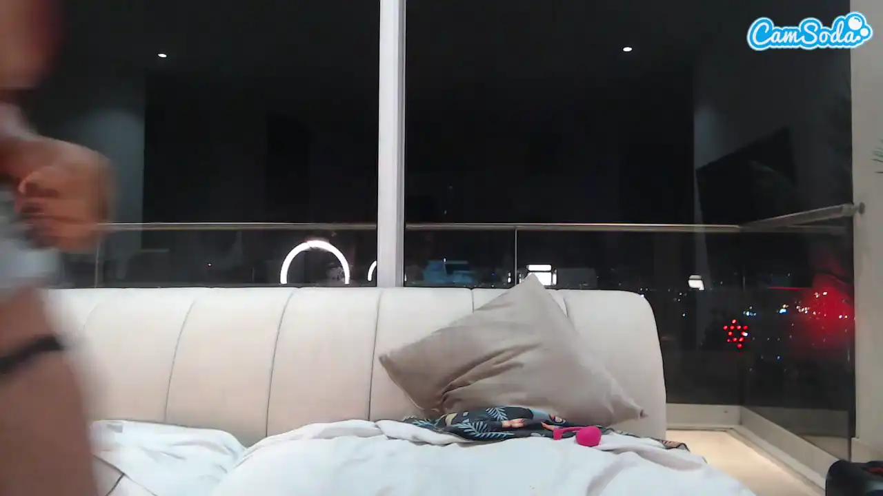 Michellangels – [Camsoda] Realsex Twerking Chat – 2025-04-14 02:49:37