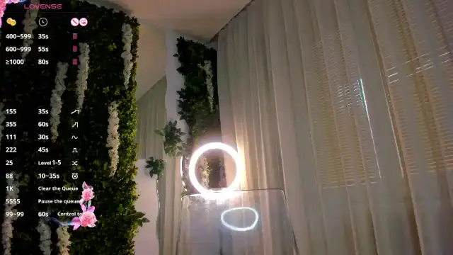 Zinasquirts – [Myfreecams] Big-ass Ticket Show Slut – 2025-08-03 23:32:22