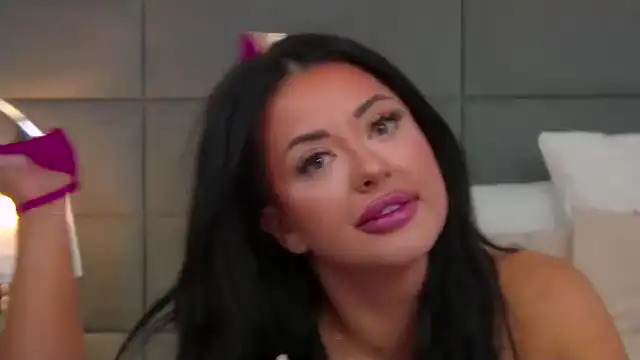 Edith-oliviere – [Flirt4free] Caught On Webcam Blowjob Webcamsex – 2025-04-02 16:21:46