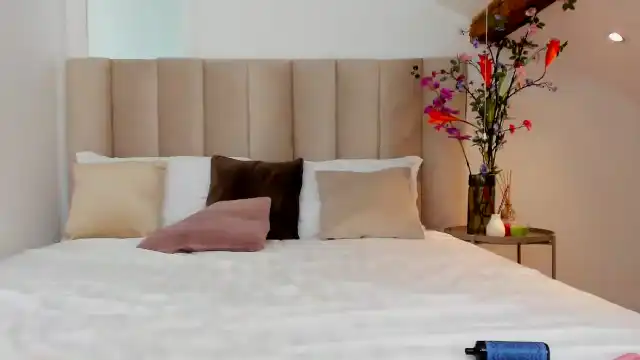 Juliajae – [Flirt4free] Realsex Sexcam Cum – 2025-03-01 18:17:52
