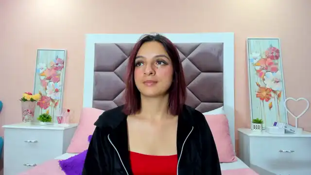 Saarahjones – [Xlovecam] Dick Horny Rides – 2026-02-23 00:50:47