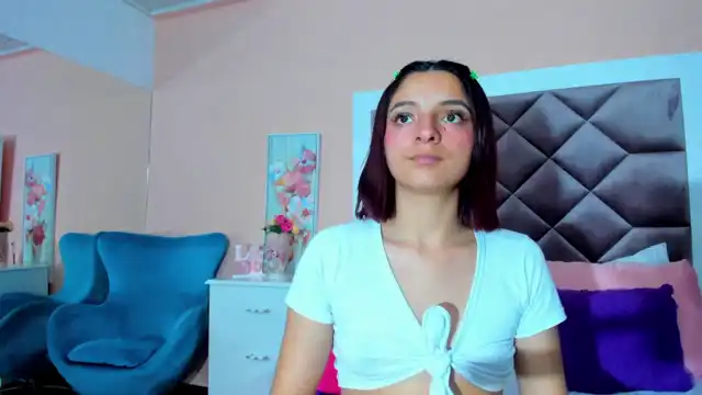 Saarahjones – [Xlovecam] Home Alone Camwhores Oral – 2026-03-03 09:47:28