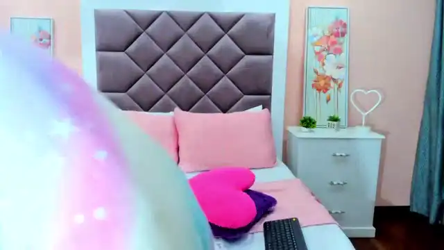 Saarahjones – [Xlovecam] Only Fun Club Video Real Hidden – 2026-03-18 00:21:13