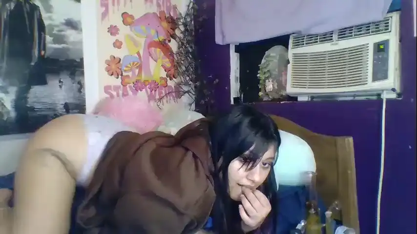 Lifesatripxx402 – [Chaturbate] Sexy Girl Twerking Multi Goal Show – 2026-03-19 15:59:56